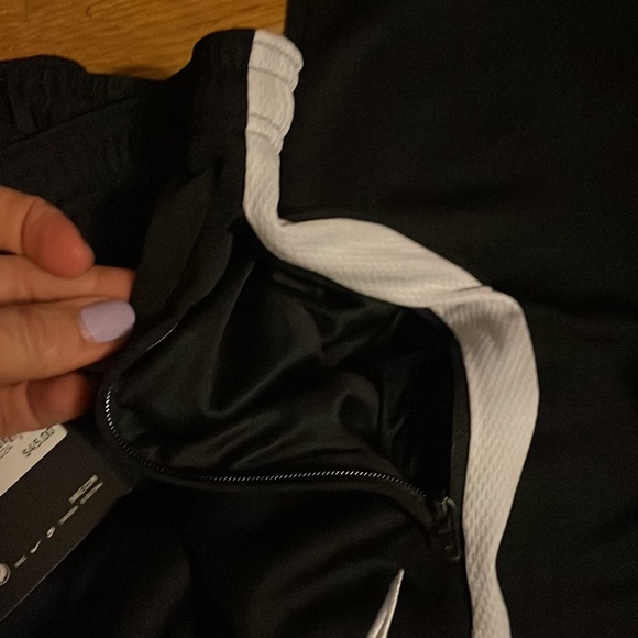 NWT Nike Dri-Fit pants - Picture 3 of 4